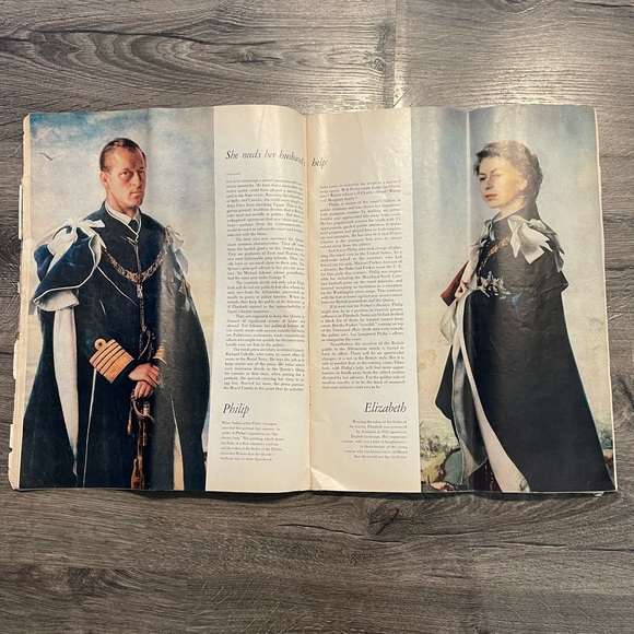 LOOK Magazine  October 29,1957  Queen Elizabeth VINTAGE ADS  The Atomic Bomb - Picture 8 of 11